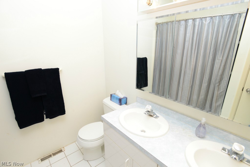 Hilltop Drive - Residential