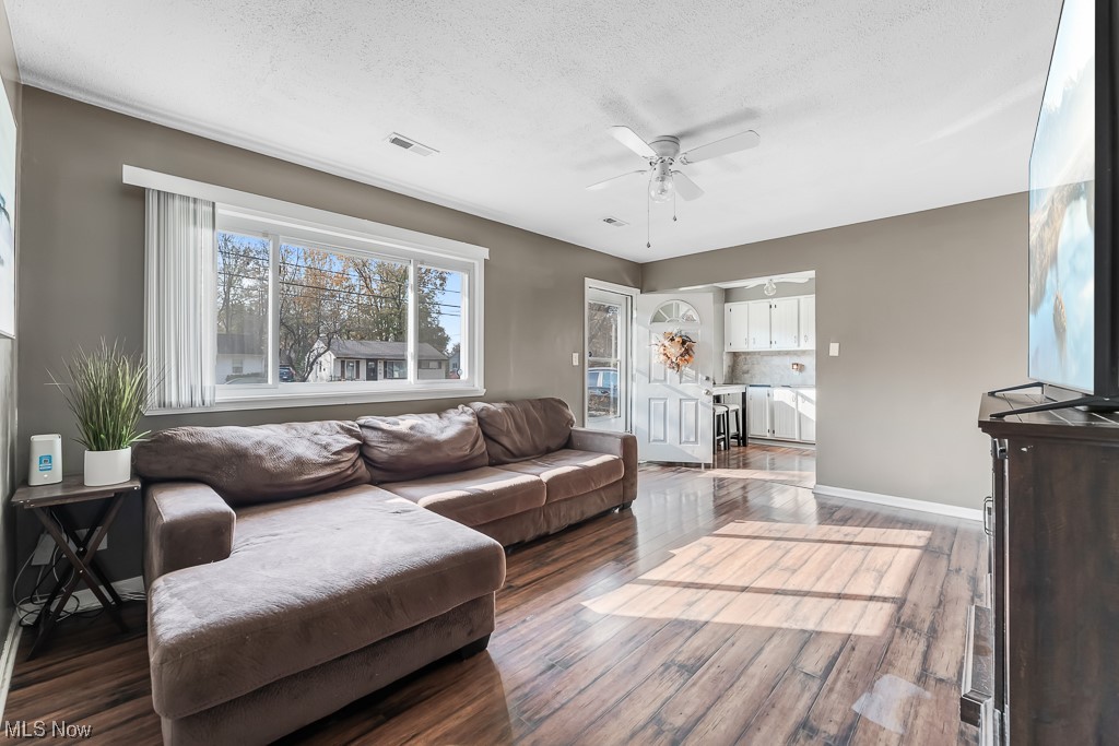 Wyles Brothers Bldg Cos Co Ke - Residential