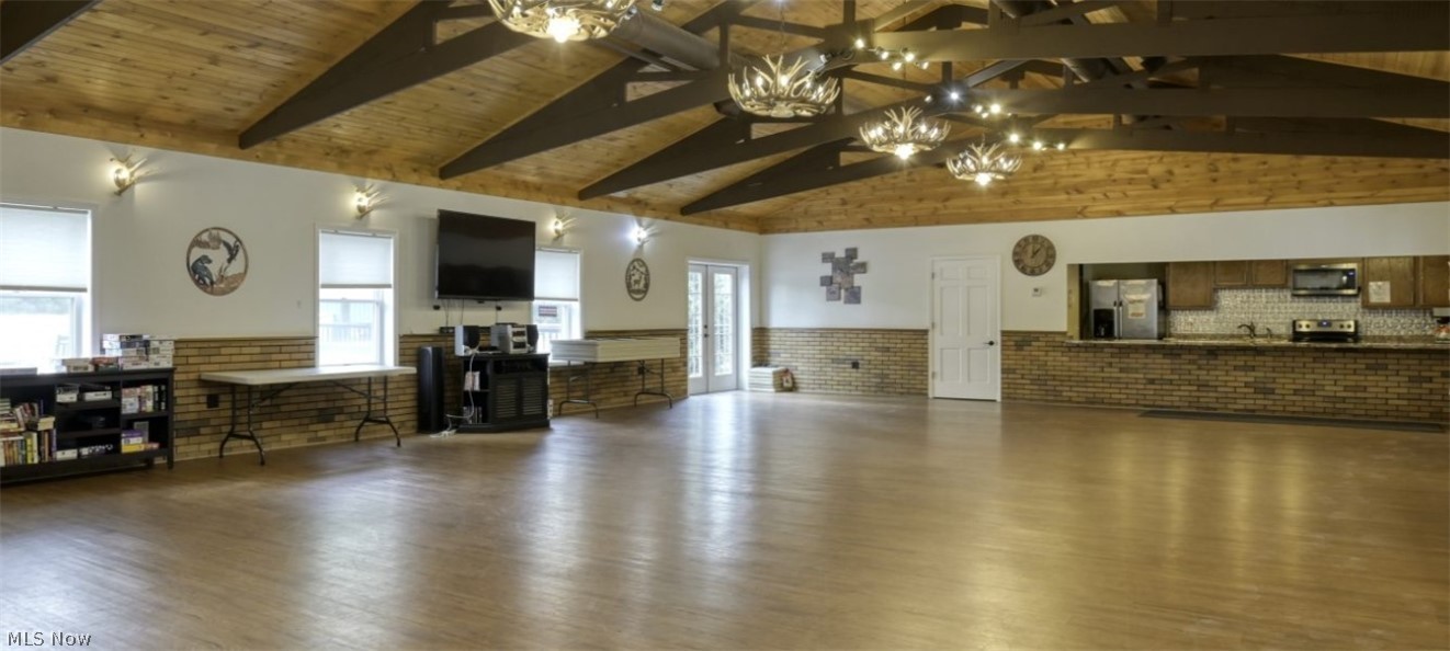 Twin Lakes - Residential