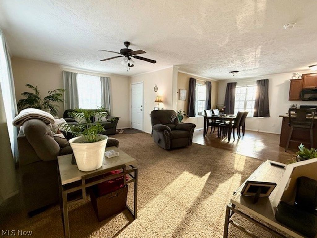 Photo of 362 Pin Oak Circle, Elyria, OH 44035 (MLS # 5191401)