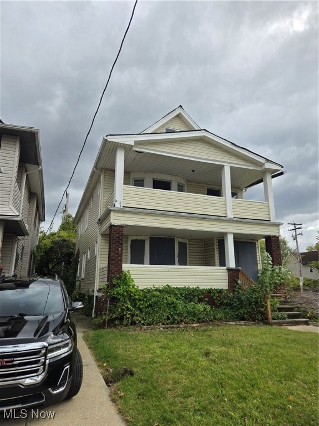 Photo of 853 E 128th Street, Cleveland, OH 44108 (MLS # 5167816)