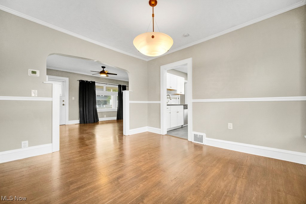 Riverside Manor - Residential