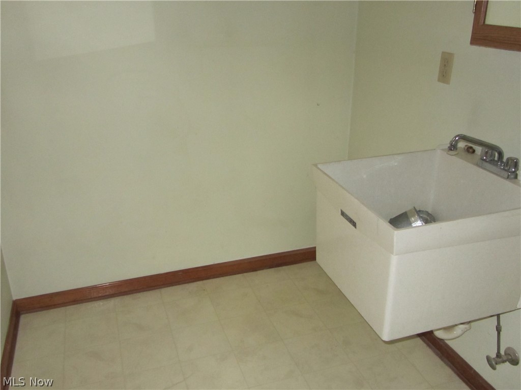 Cleveland Beach - Residential