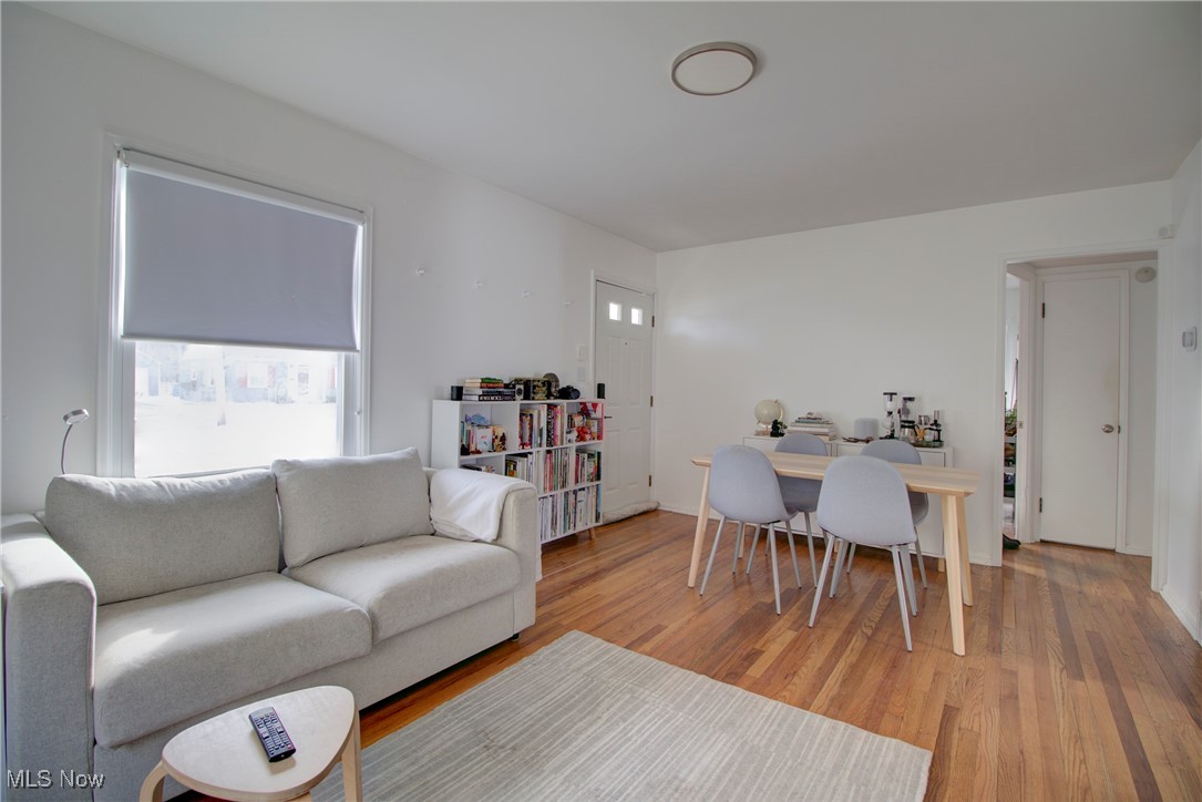 15514 Montrose Avenue, Cleveland, Ohio image 2