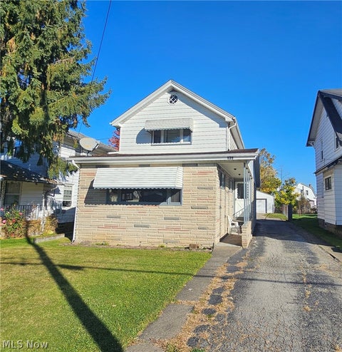 Tiny photo for 139 N Richview Avenue, Youngstown, OH 44509 (MLS # 5256996)