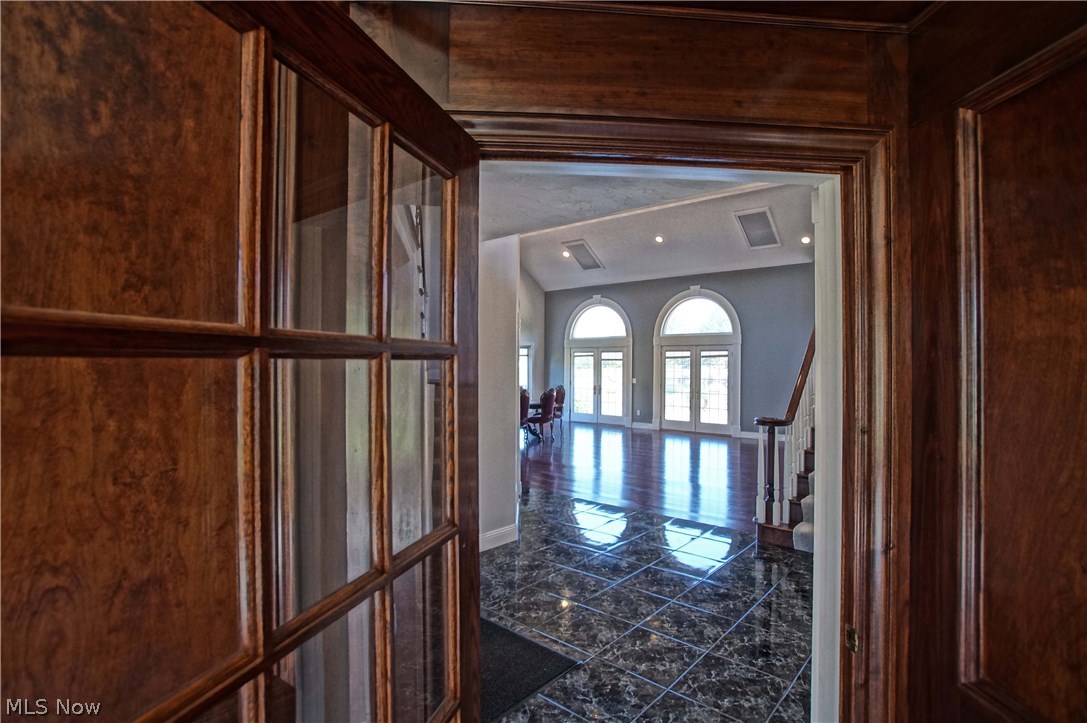 Cedarhurst Club Colony 02 11 - Residential