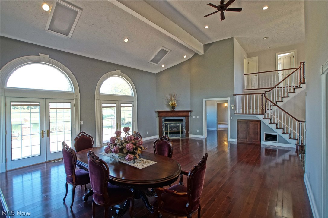 Cedarhurst Club Colony 02 11 - Residential