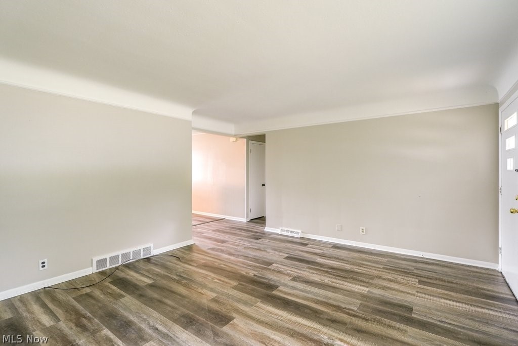 Noble Lawn - Residential