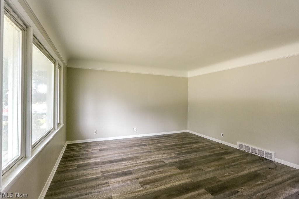 Noble Lawn - Residential