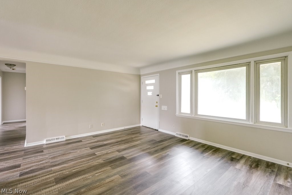 Noble Lawn - Residential