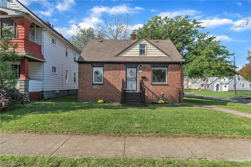 Lovely, well maintained brick bungalow. Move-in ready! Features include; updated kitchen, new furnace, newer vinyl windows, fresh paint and updated electric panel. Don't wait, schedule your showing now.