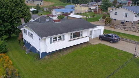 Homes For Sale - 58 Spring Drive<br/> Millersburg, OH 44654