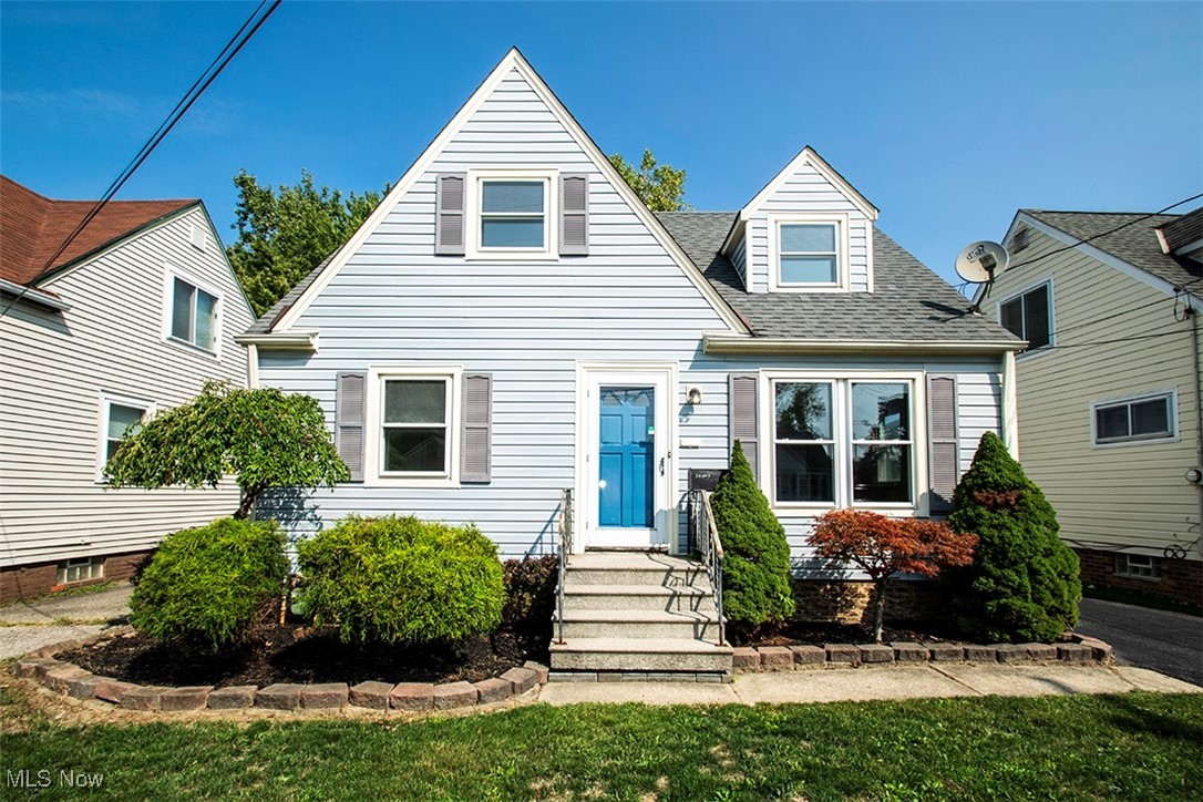 Welcome to this attractive and affordable West Park Cape Cod! Generous living room with hardwood flooring features a classic cove ceiling. The eat in kitchen with ample cabinet and counter space includes appliances. Two bedrooms and full bath with retro easy care ceramic tile flooring and walls completes the first floor. Upstairs you will discover a roomy master bedroom with a walk in closet, convenient full bath and knee wall storage. The lower lever offers ample storage, laundry area and versatile finishable space offering expanded living space! The yard is fully fenced and gated. Hurry to see!