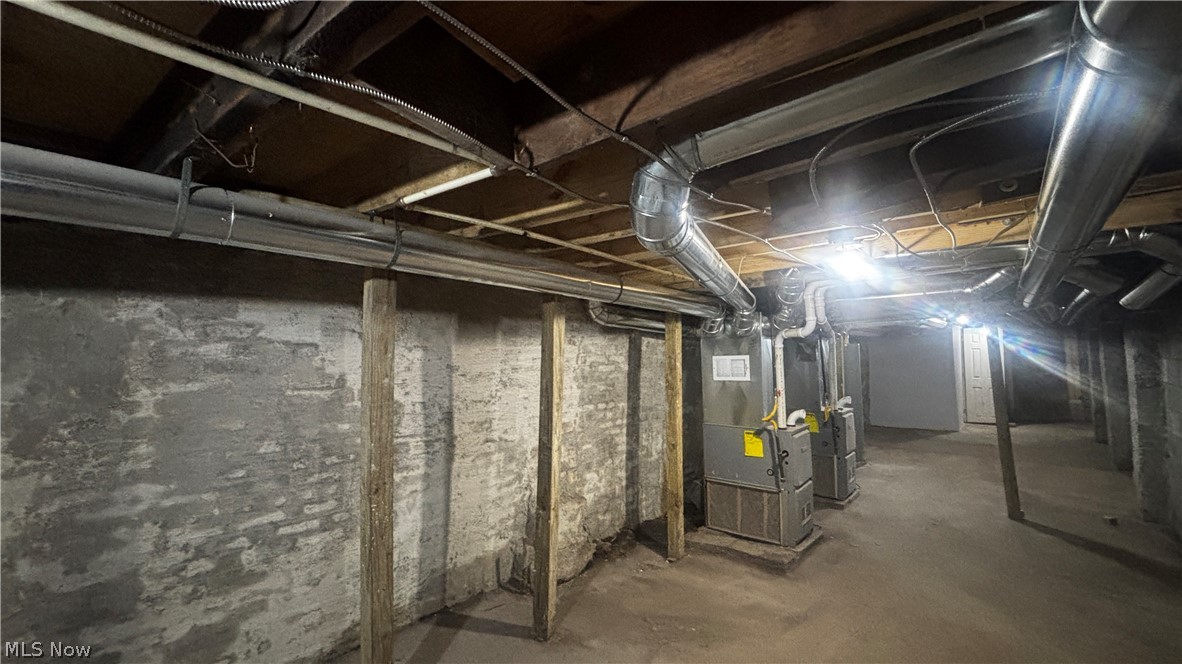 A Poelkings Sub - Commercial Sale