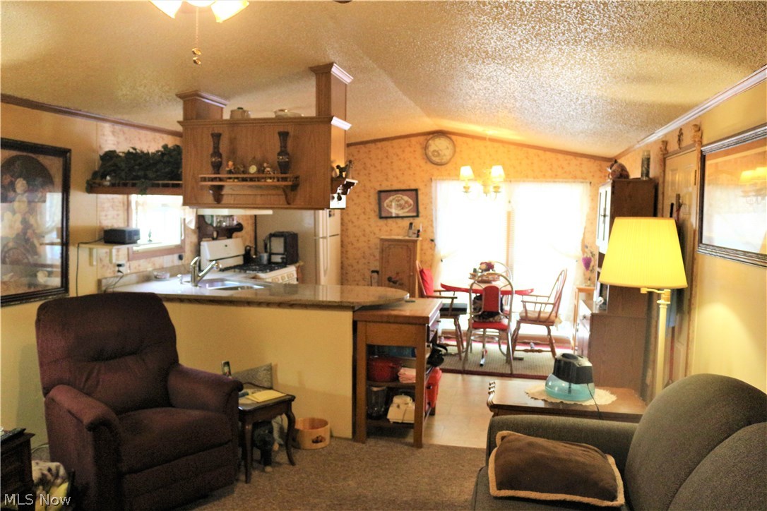 Ellet Heights Mobile Park - Residential