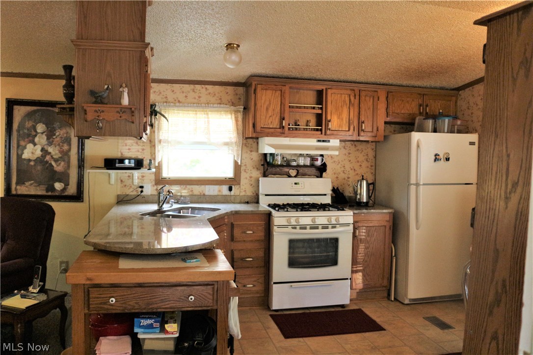 Ellet Heights Mobile Park - Residential