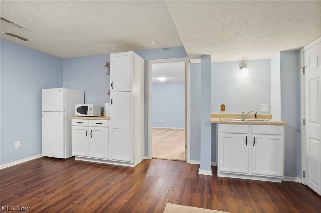 Rockport Colony Condo Ph 1-D - Residential