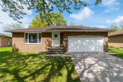 4768 Fairway Drive, Cleveland, OH 44144 - #: 5121639