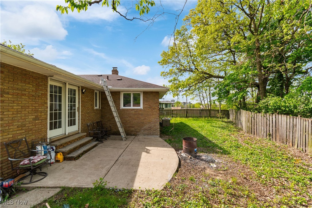 4768 Fairway Drive, Cleveland, Ohio image 4
