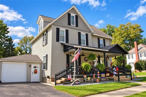Homes For Sale - 185 Highland Avenue<br/> Columbiana County, Salem, OH 44460