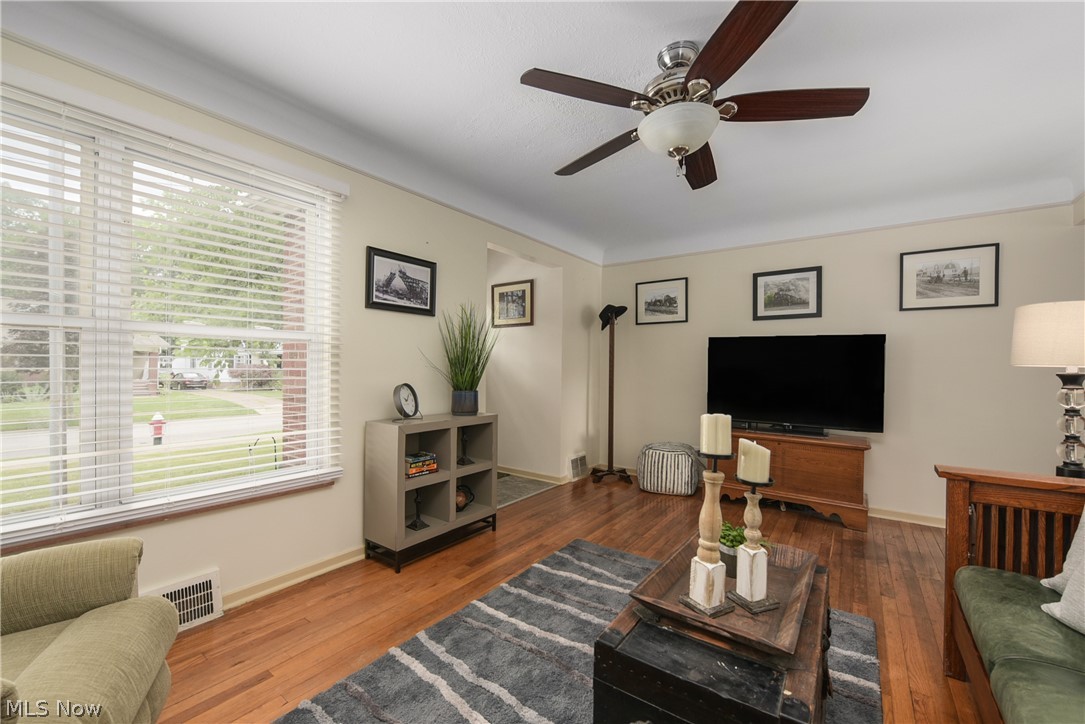 Janmar 05/W A Congaltons - Residential