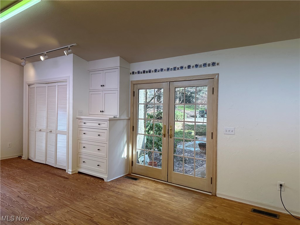 Pembroke - Residential