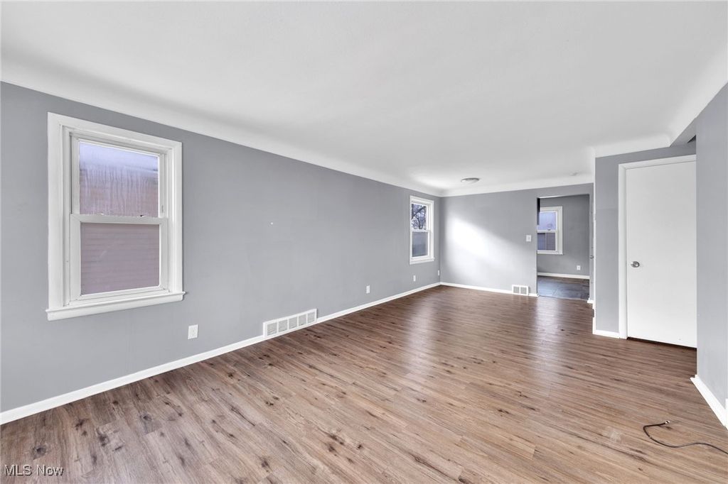 Photo of 4666 E 86th Street, Garfield Heights, OH 44125 (MLS # 5176320)