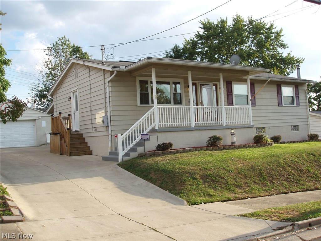 Newly Remodeled Ranch... 3 Bedrooms, 2 Full Bathrooms (Master bedroom has its own Bath). Finished Lower level W/ Family Room, Fireplace & Office area. Updates include New carpeting on 1st Floor Remodeled Kitchen and Baths, Newer windows, doors, Furnace and Driveway.
2.5 Car block Garage with extra storage addition. Front Porch and covered concrete Patio, Fenced Yard.