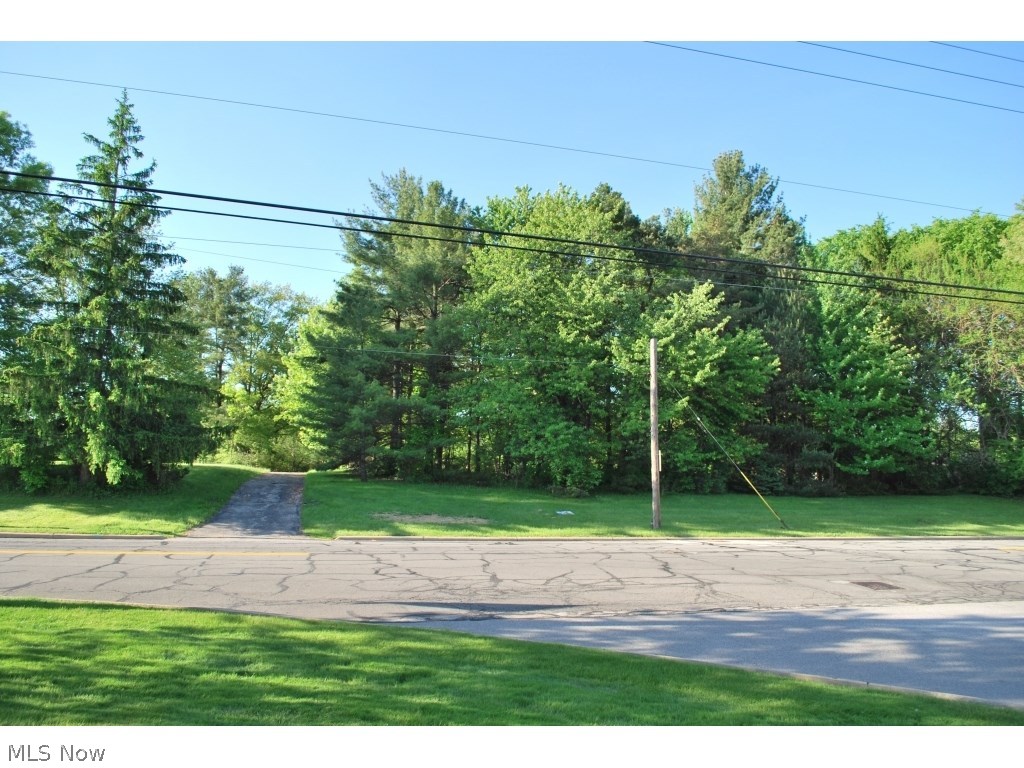 Pepper Pike Village - Land