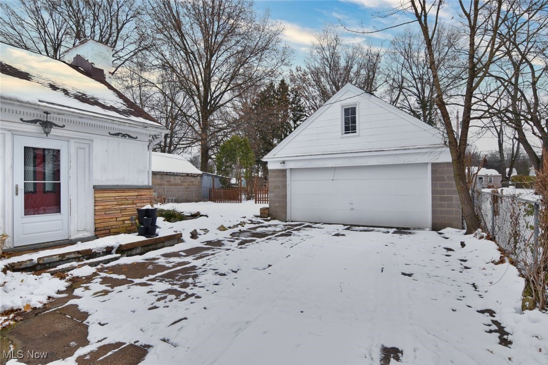 Janmar 04 - Residential