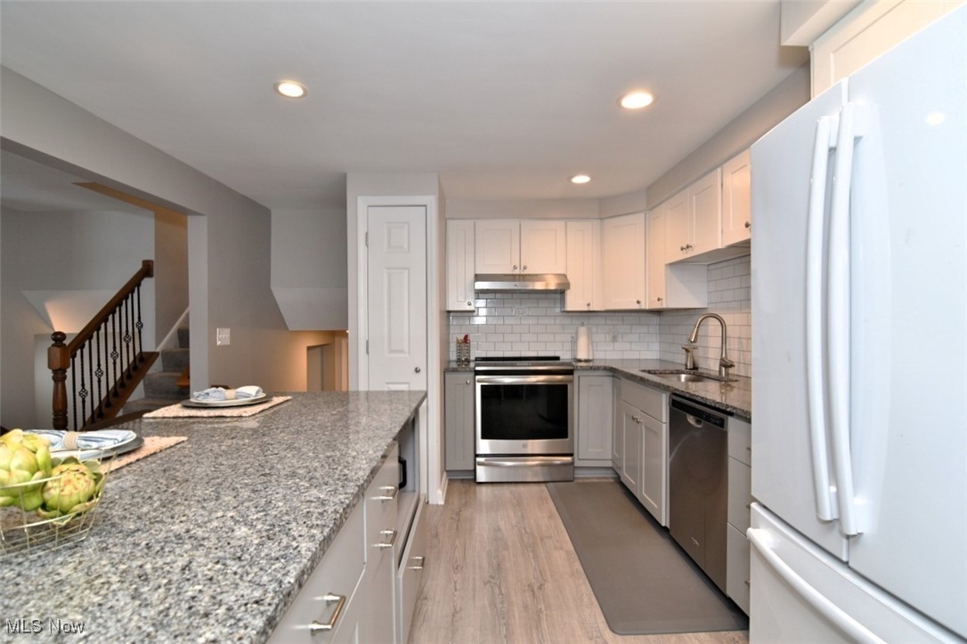 Berkeley Plaza Estates 01 - Residential