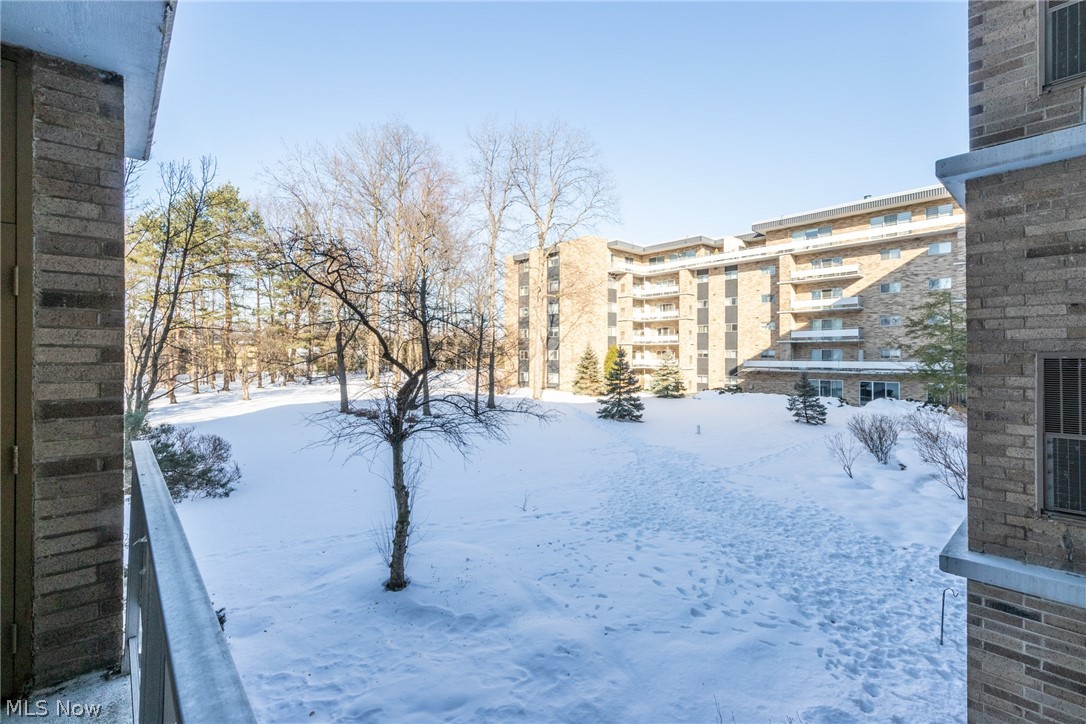 Acacia On The Green - Residential