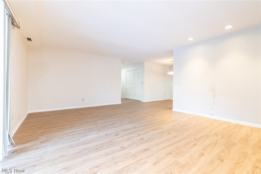 Acacia On The Green - Residential