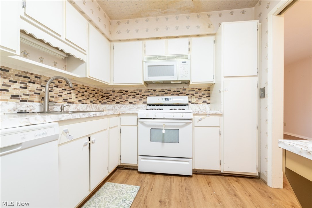 Acacia On The Green - Residential