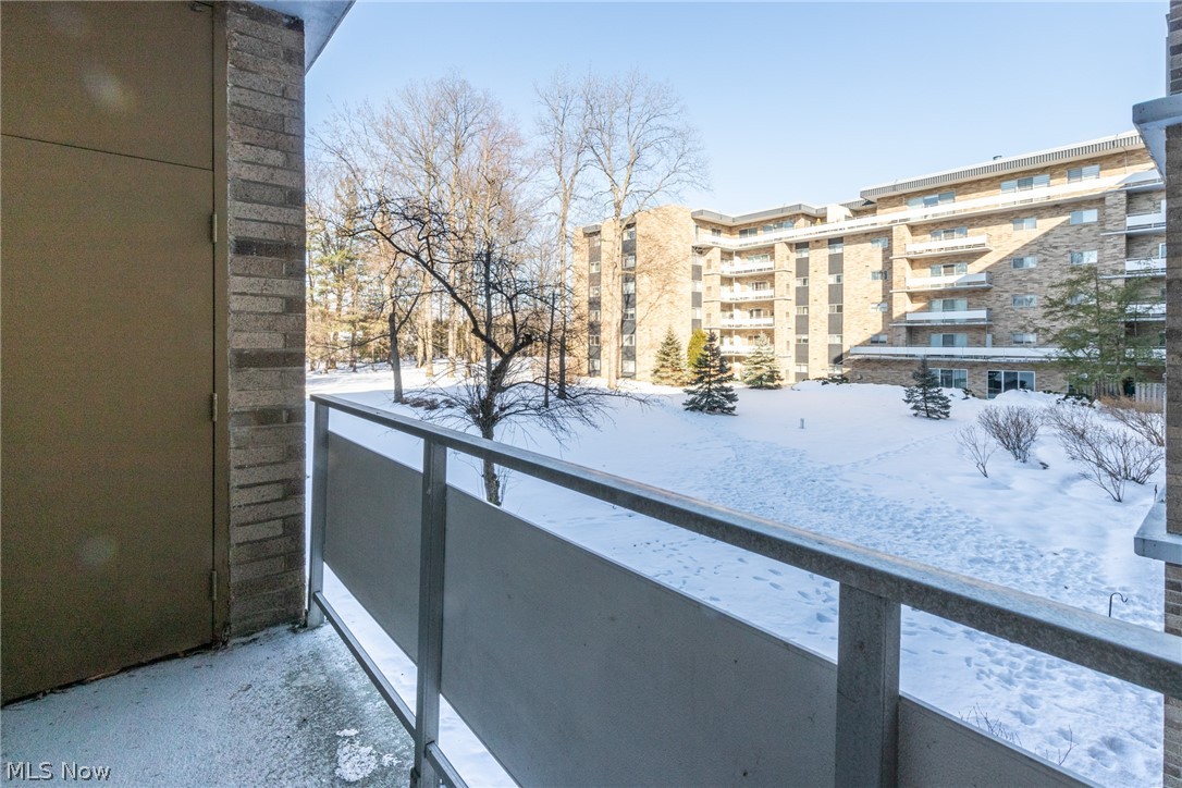 Acacia On The Green - Residential