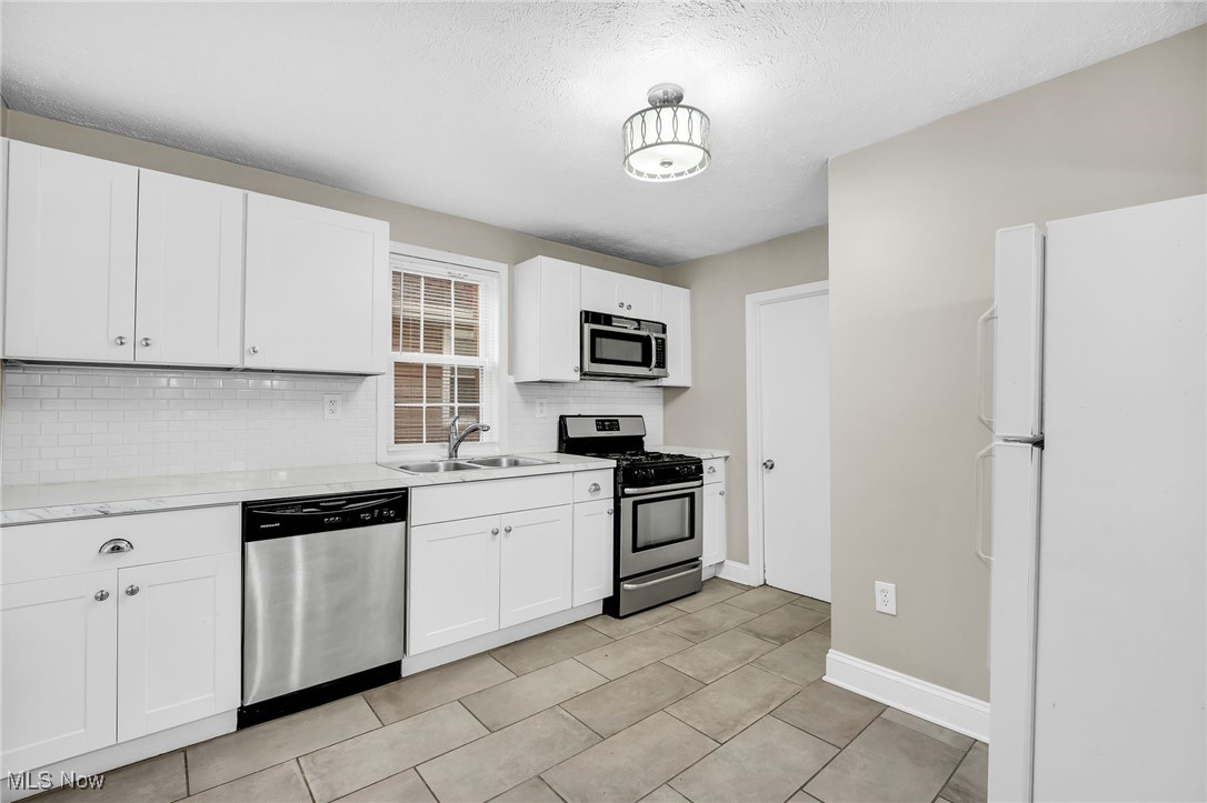 6020 Wakefield Avenue, Cleveland, Ohio image 10