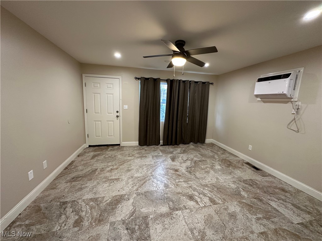 Colonial Heights - Residential Lease