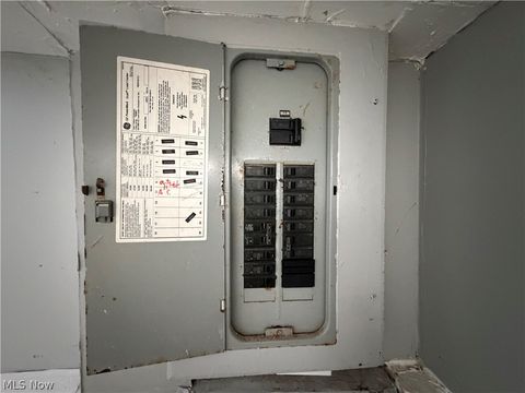 Tiny photo for 12607 Arlington Avenue, Cleveland, OH 44108 (MLS # 5187449)