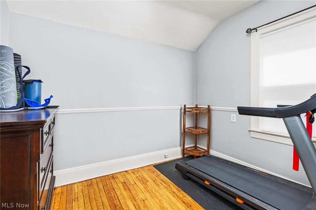 Matthews & Gilberts 03 - Residential