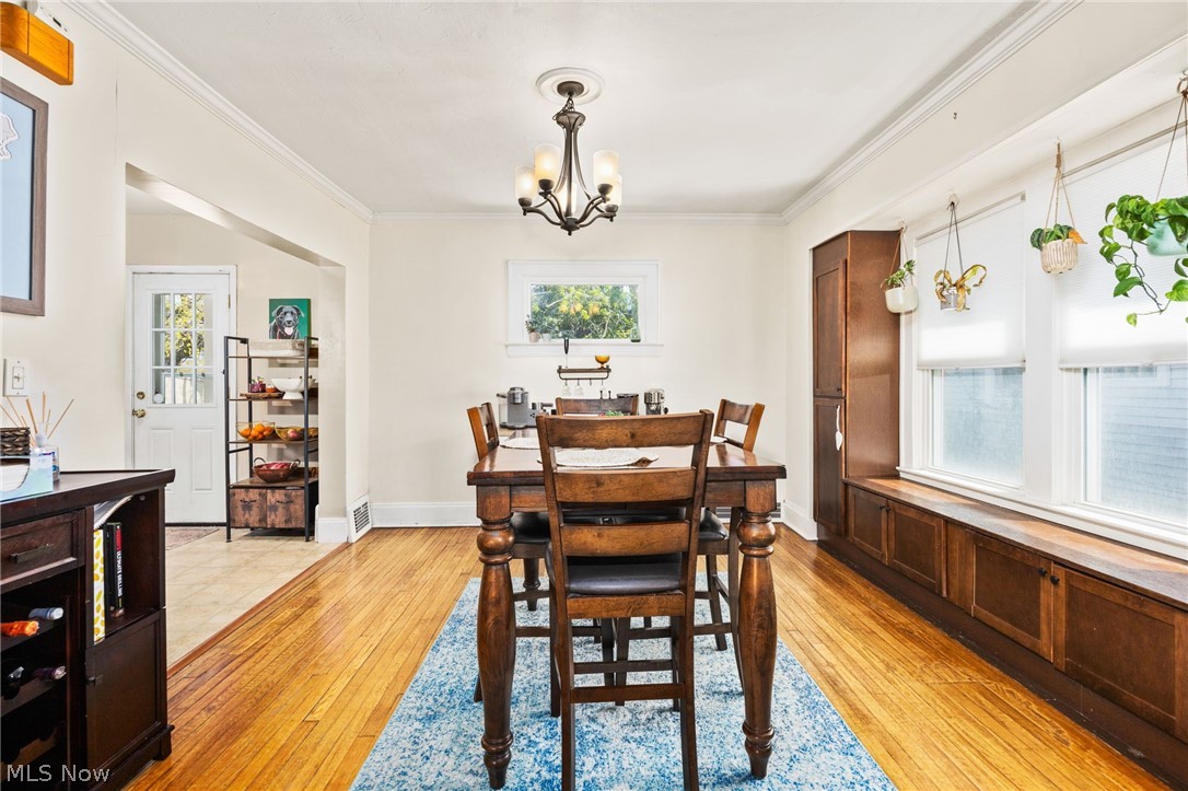 Matthews & Gilberts 03 - Residential