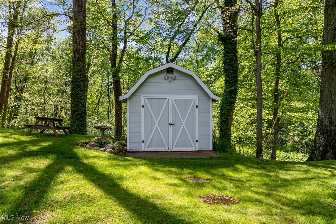 996 White Oaks Drive, Clinton, Ohio image 31