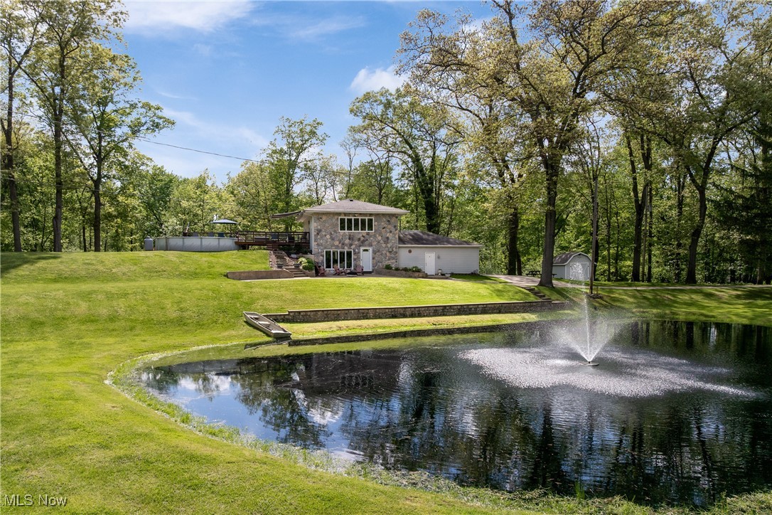 996 White Oaks Drive, Clinton, Ohio image 2