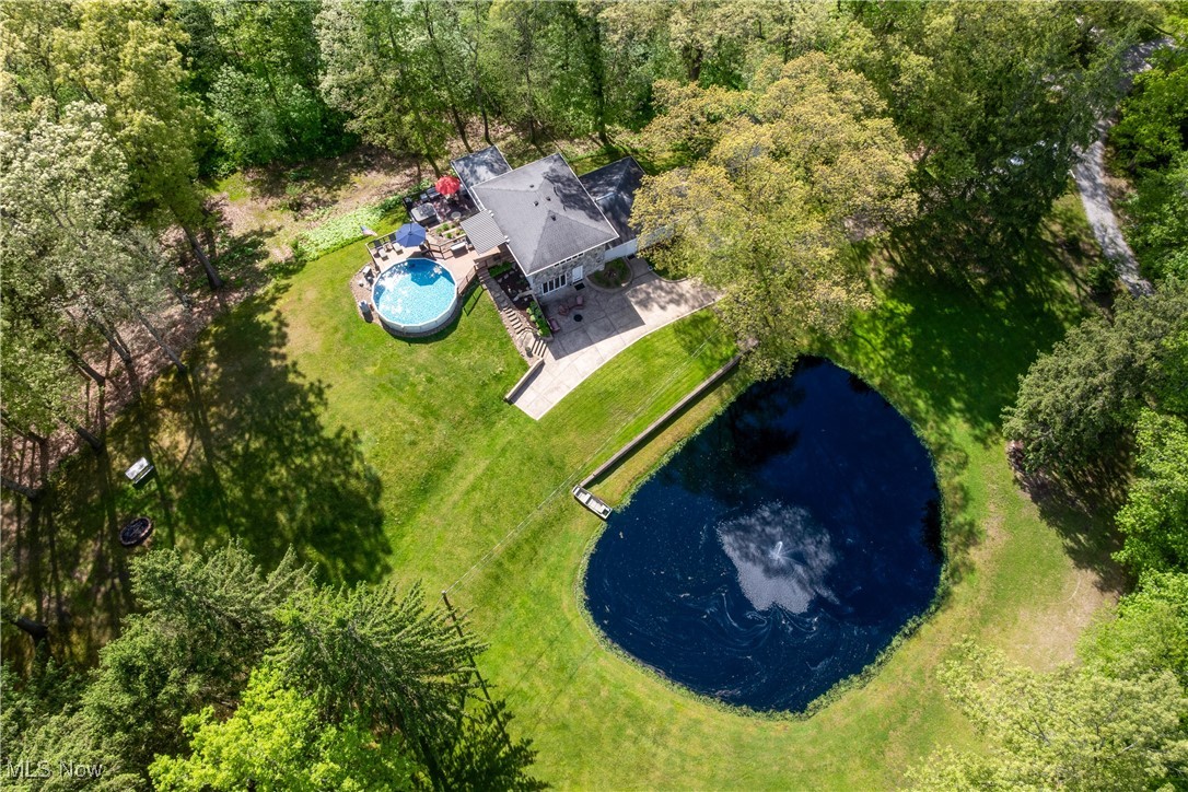 996 White Oaks Drive, Clinton, Ohio image 4