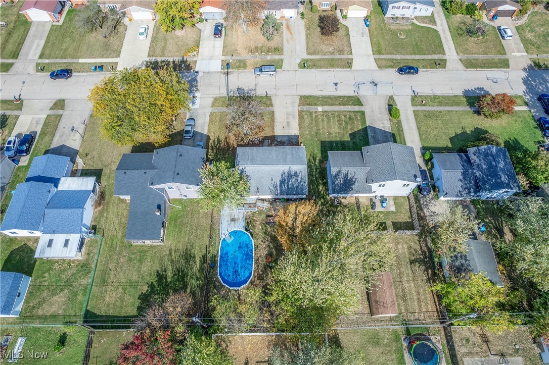 Lorain, Ohio 44053, United States, 3 Bedrooms Bedrooms, ,2 BathroomsBathrooms,Residential,Active,232892