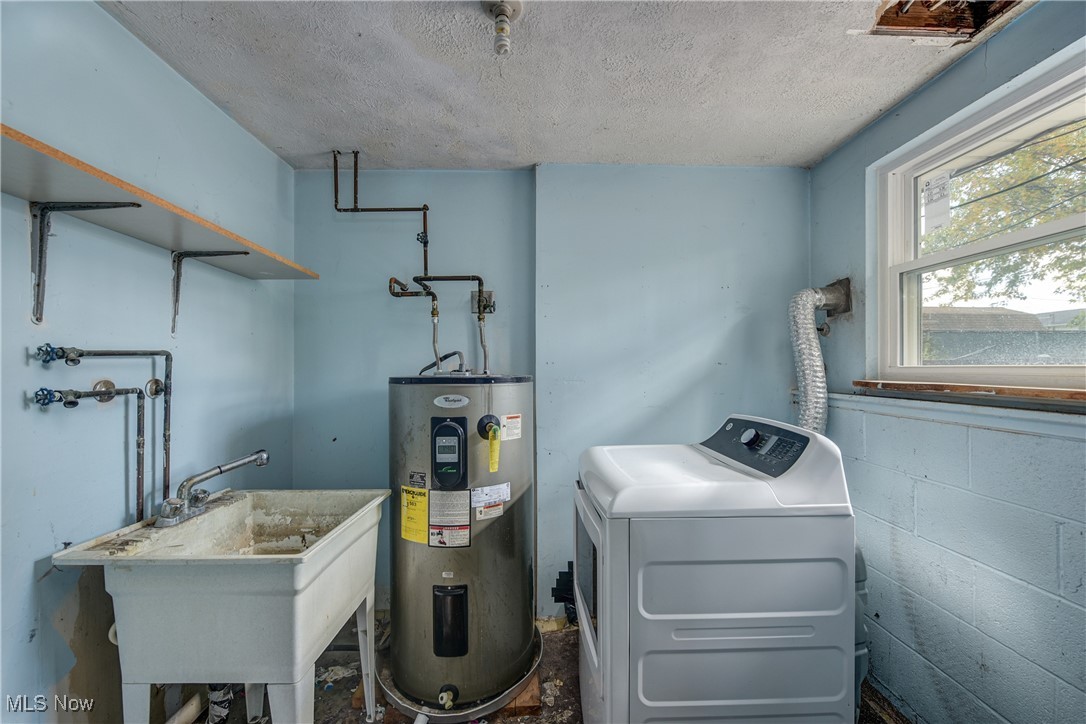 Lorain, Ohio 44053, United States, 3 Bedrooms Bedrooms, ,2 BathroomsBathrooms,Residential,Active,232892