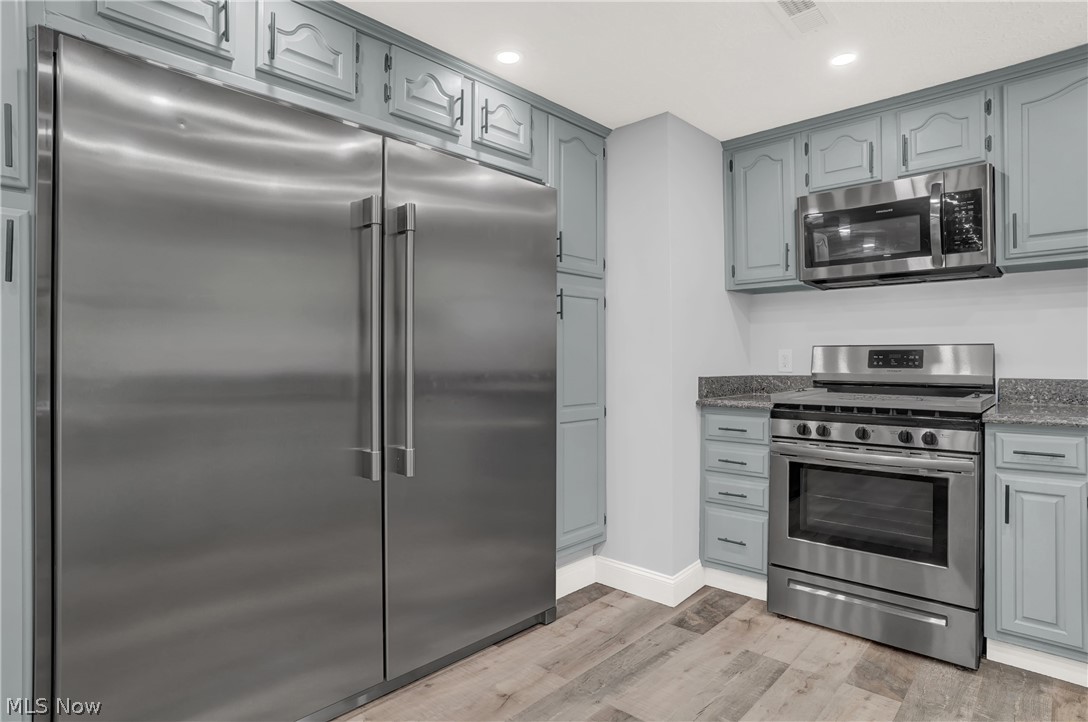 Glenwood Ac Sub - Residential