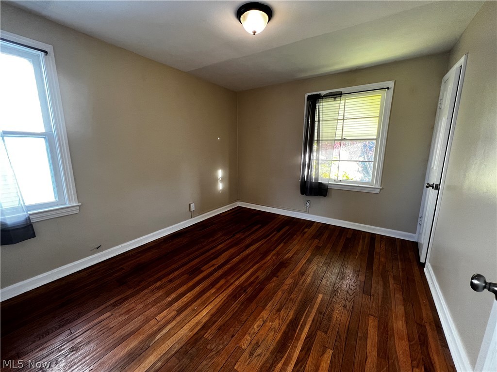 Bedford Heights Realty Cos Bedfor - Residential
