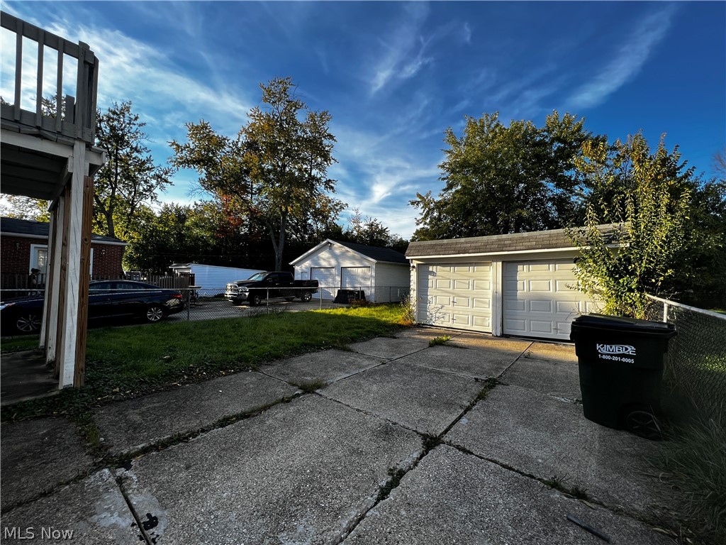 Bedford Heights Realty Cos Bedfor - Residential