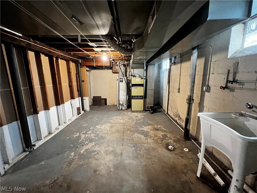 Bedford Heights Realty Cos Bedfor - Residential
