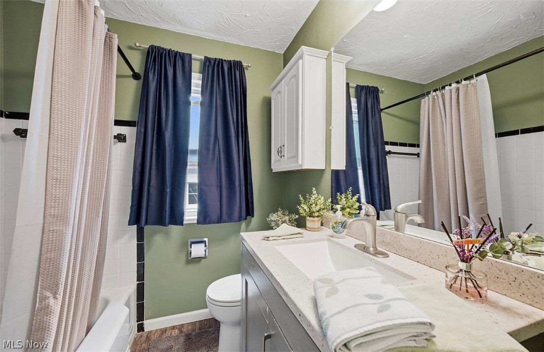 Sunshine Realty Inc 01 - Residential
